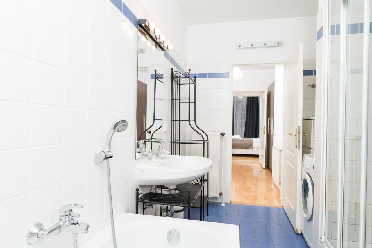 Kumpfgasse Premium By Ichbucheat Apartment