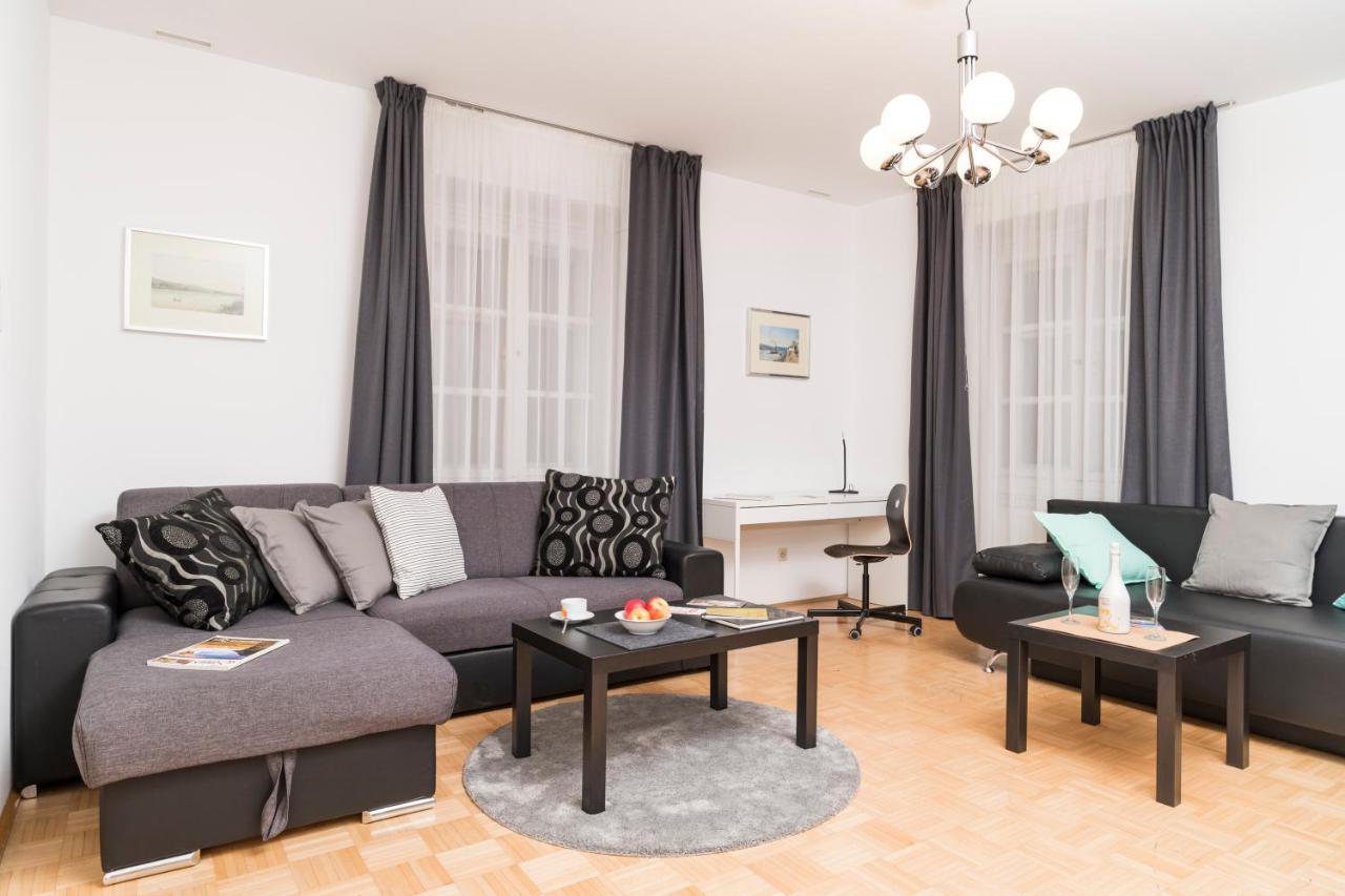 Kumpfgasse Premium By Ichbucheat Apartment Wien