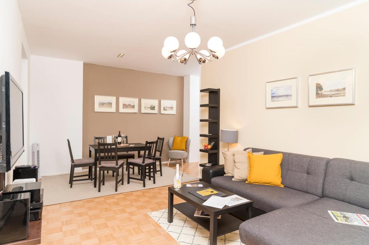 Apartment Kumpfgasse Premium By Ichbucheat *