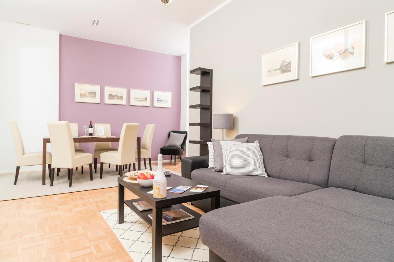 Apartment Kumpfgasse Premium By Ichbucheat