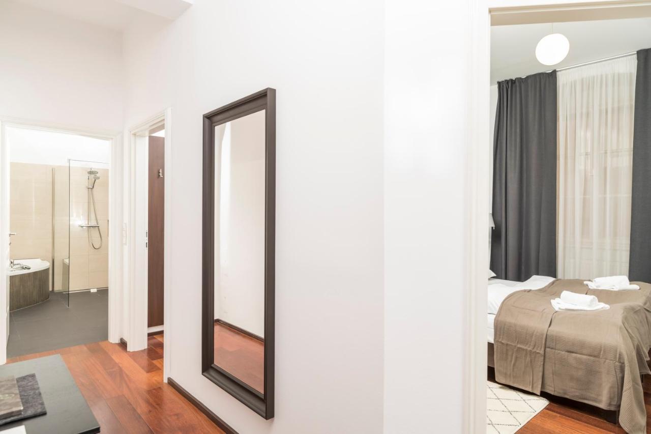 Kumpfgasse Premium By Ichbucheat Apartment *