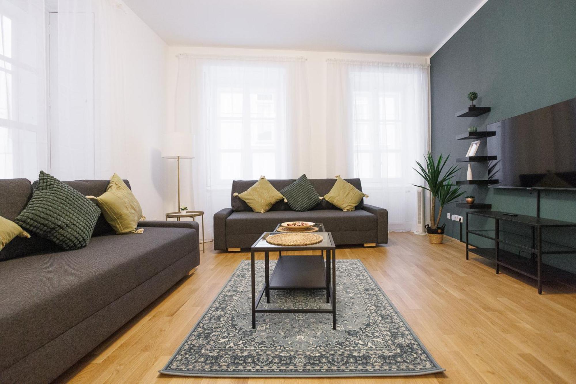 Apartment Kumpfgasse Premium By Ichbucheat